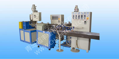 PVC塑筋螺旋增強管生產線